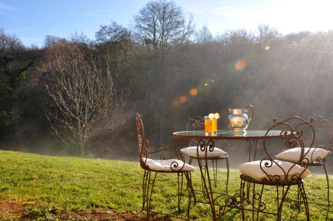 Domaine Du Ris De Feu Chambres D'Hotes De Charme Chalais  ห้อง รูปภาพ