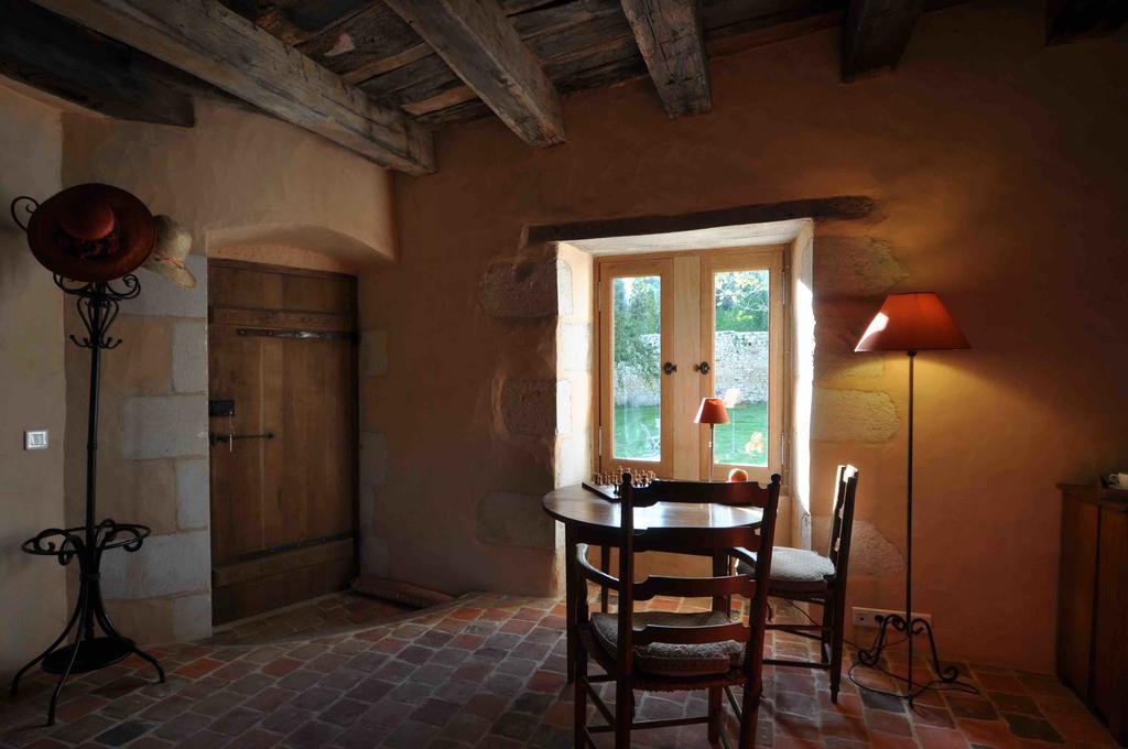 Domaine Du Ris De Feu Chambres D'Hotes De Charme Chalais  ภายนอก รูปภาพ
